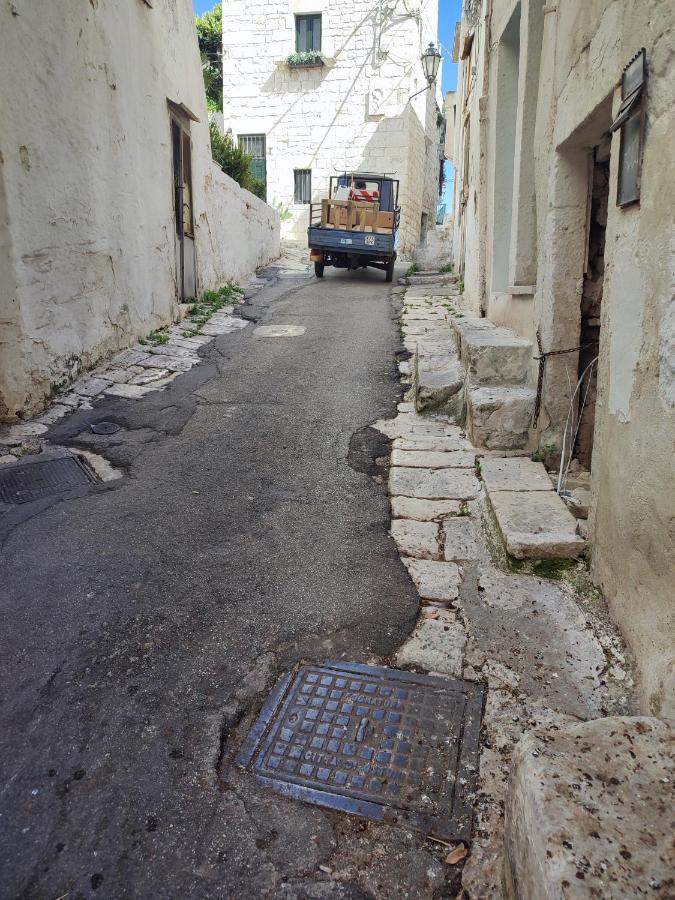 Ostuni- Casa Cisterna Porta San Demetrio Apartamento Exterior foto